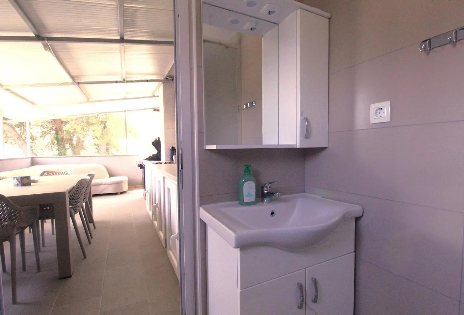 Apartments Sidro 萨武德里亚 克罗地亚